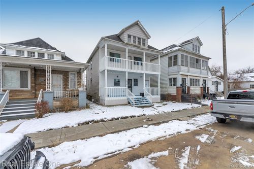 2438 Burnside St, Hamtramck, MI, 48212-3791 | Card Image