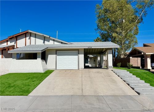 6726 Oak Valley Dr, Las Vegas, NV, 89103-3145 | Card Image