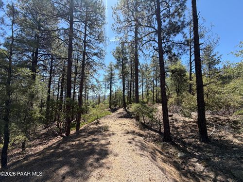 1615 S High Valley Ranch Rd, Prescott, AZ, 86303-3211 | Card Image