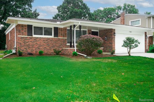 7382 Irongate Rd, Canton, MI, 48187-2155 | Card Image