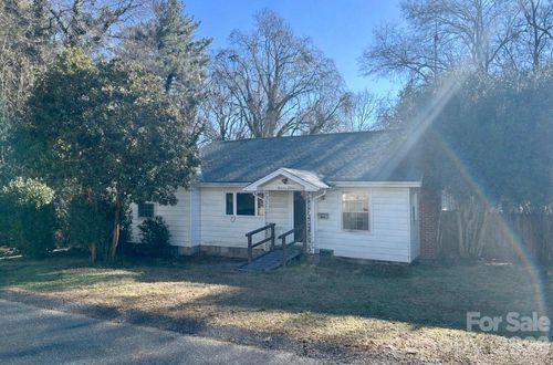 1911 White St, Gastonia, NC, 28052-1380 | Card Image