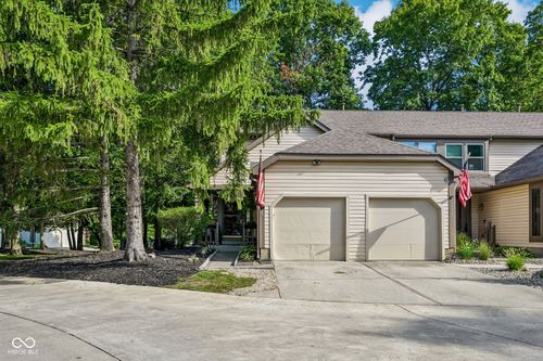 11528 Eden Ridge Ct, Indianapolis, IN, 46236-8700 | Card Image