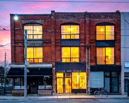 970 Bathurst St, Toronto, ON, M5R3G6 | Card Image