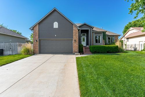 9711 W Bella Vista, Wichita, KS, 67212 | Card Image