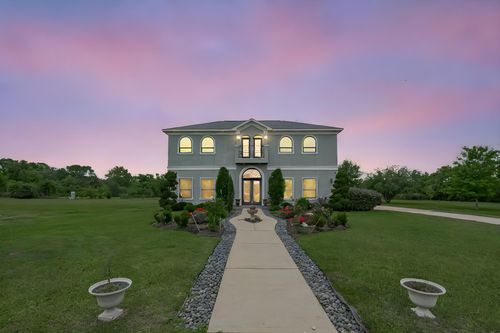 2602 Avenue L, Santa Fe, TX, 77510-7934 | Card Image