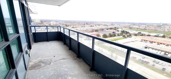 1712 - 1455 Celebration Dr, Condo with 2 bedrooms, 2 bathrooms and null parking in Pickering ON | Image 4