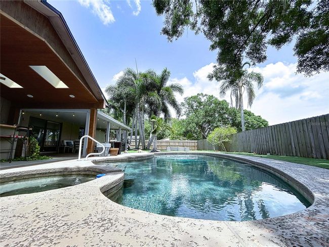11525 Country Oaks Dr, House other with 3 bedrooms, 2 bathrooms and null parking in TAMPA FL | Image 14