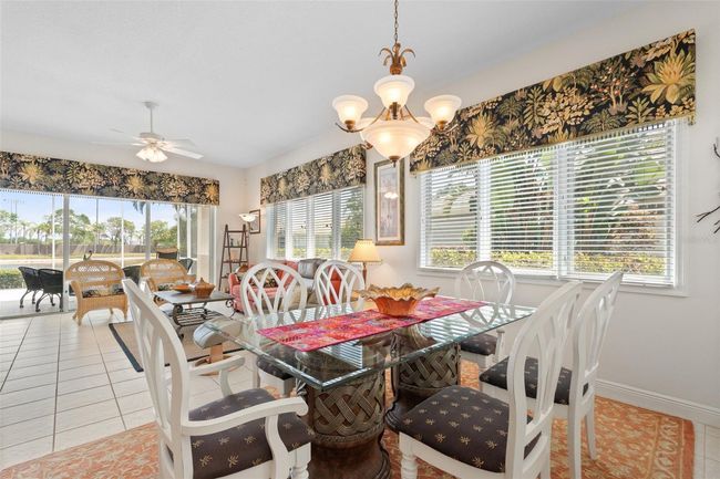 5223 97 Th St E, House other with 2 bedrooms, 2 bathrooms and null parking in BRADENTON FL | Image 21