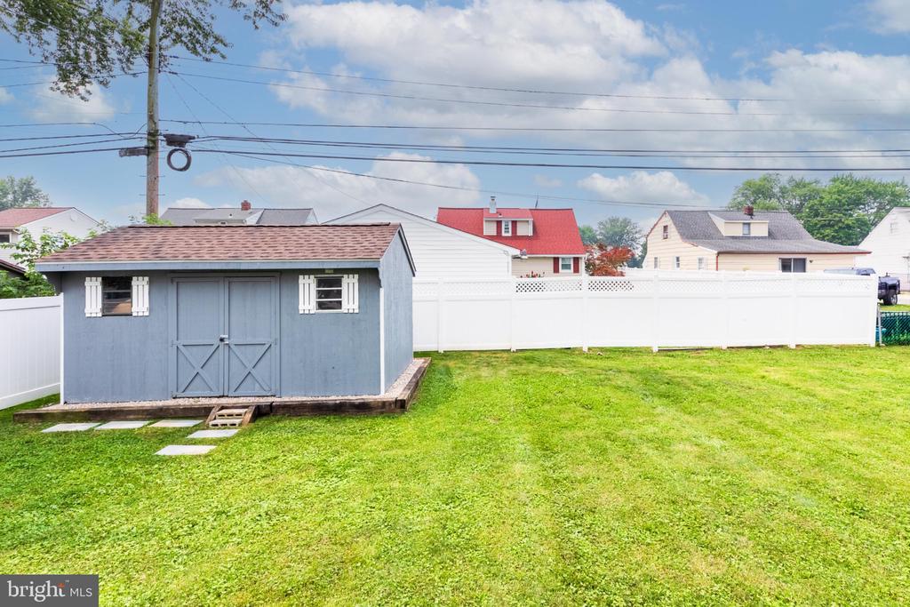 Residential in KING OF PRUSSIA 5
