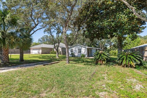 519 Second Ave, Destin, FL, 32541-1746 | Card Image