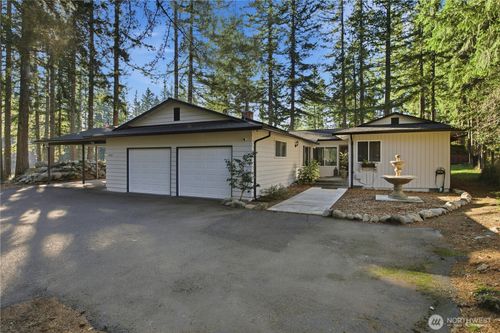 27405 304th Ave Se, Ravensdale, WA, 98051-9817 | Card Image