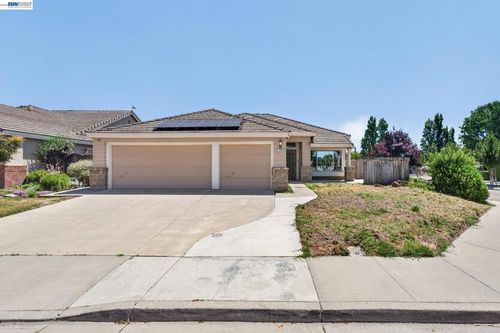 250 Fox Meadow Ct, Tracy, CA, 95376 | Card Image