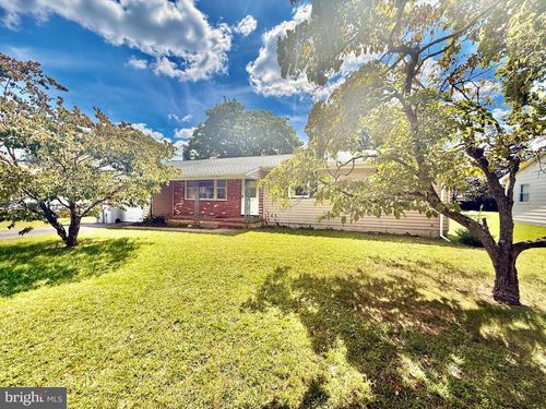 1221 Mayfair Ct, VINELAND, NJ, 08360-2482 | Card Image