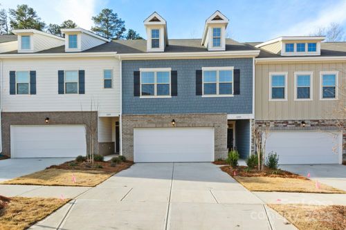 3209 Glenn Hope Way, Matthews, NC, 28104-2229 | Card Image