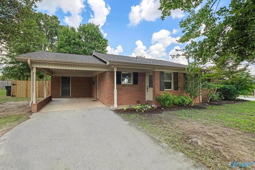 801 Frost St Sw, Hartselle, AL, 35640-2705 | Card Image