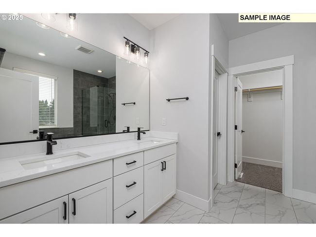 15209 Se Towers Ter, House other with 3 bedrooms, 3 bathrooms and 2 parking in Milwaukie OR | Image 16