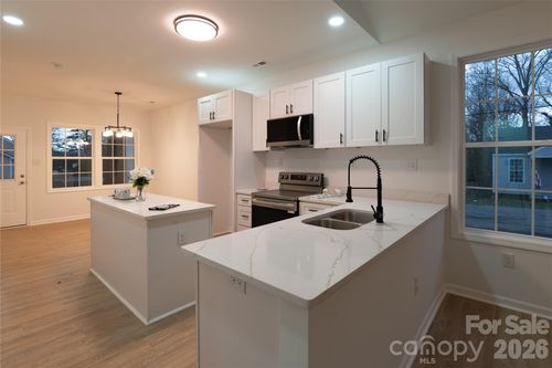 117 Rollins St, Stanley, NC, 28164-1425 | Card Image