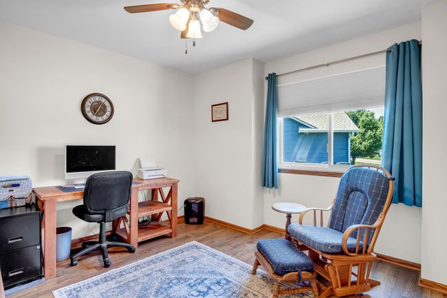1430 Redbud Ct, House other with 5 bedrooms, 3 bathrooms and null parking in Halstead KS | Image 23