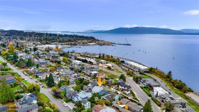 519 12th Street, House other with 4 bedrooms, 1 bathrooms and null parking in Bellingham WA | Image 3