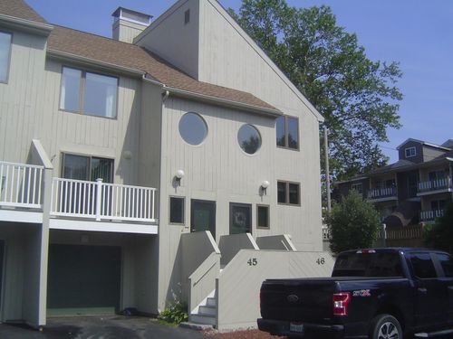 unit-45-65 Victoria St, Manchester, NH, 03104-1974 | Card Image