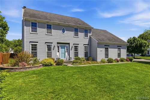 145 Crystal Springs Ln, East Amherst, NY, 14051-1477 | Card Image