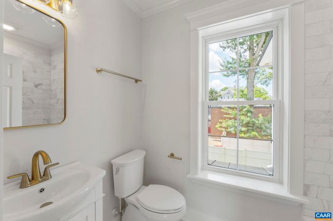 1108 E Jefferson St, House other with 3 bedrooms, 4 bathrooms and null parking in CHARLOTTESVILLE VA | Image 34