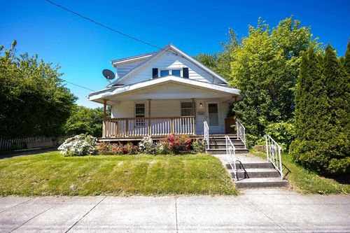 3926 Wood St, Erie, PA, 16509-1633 | Card Image