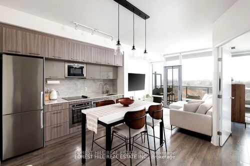 701-4800 Highway 7 Road, Vaughan, ON, L4L1H8 | Card Image