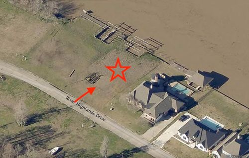 11512 River Highlands Dr, Saint Amant, LA, 70774-5029 | Card Image