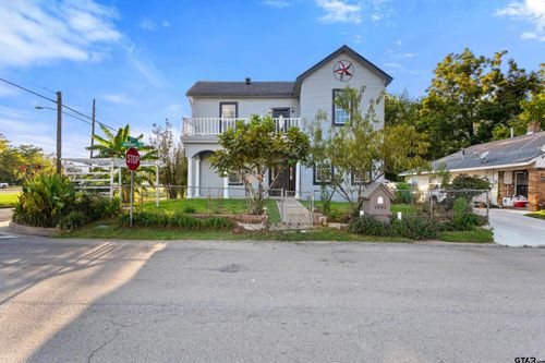 1002 Normandy Ave, Tyler, TX, 75702-4718 | Card Image