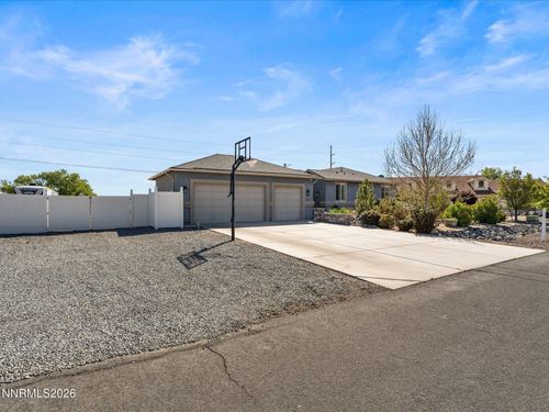 619 Saddle Horn Way, Fernley, NV, 89408 | Card Image