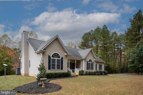 16526 Bald Eagle Dr, King George, VA, 22485-2748 | Card Image