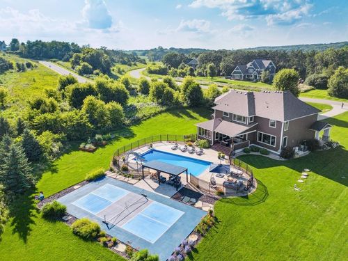 12403 Meadow Bluff Trl, Afton, MN, 55001-9212 | Card Image