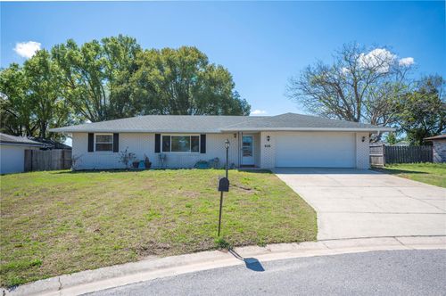 635 Hillside Cir, Lake Alfred, FL, 33850-3111 | Card Image