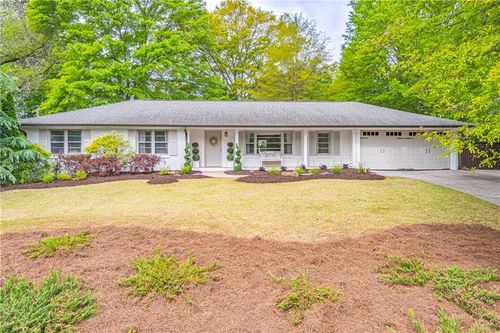 250 Wavetree Dr, Roswell, GA, 30075-2925 | Card Image