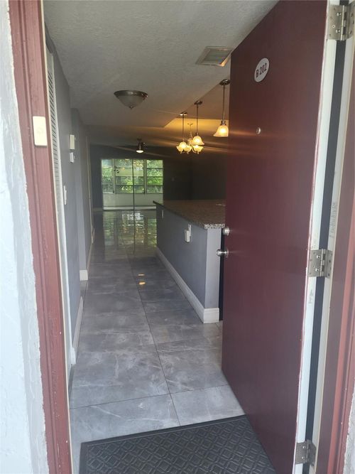 b202-8205 Nw 61st Street Nw, Tamarac, FL, 33321 | Card Image