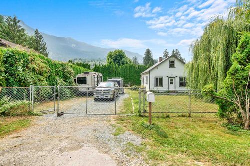 52752 Bunker Rd, Rosedale, BC, V0X1X1 | Card Image