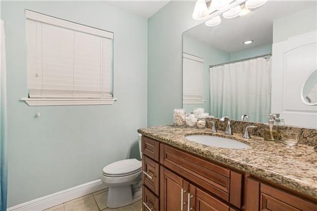 Primary Bath | Image 9