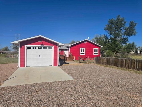 7 Miller Rd, Glenrock, WY, 82637-9706 | Card Image