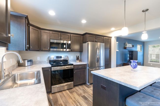 868 Sugar Maple Ln, House other with 3 bedrooms, 3 bathrooms and null parking in Verona WI | Image 9