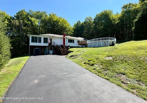 4 Harrison Ave, Carbondale, PA, 18407-2175 | Card Image