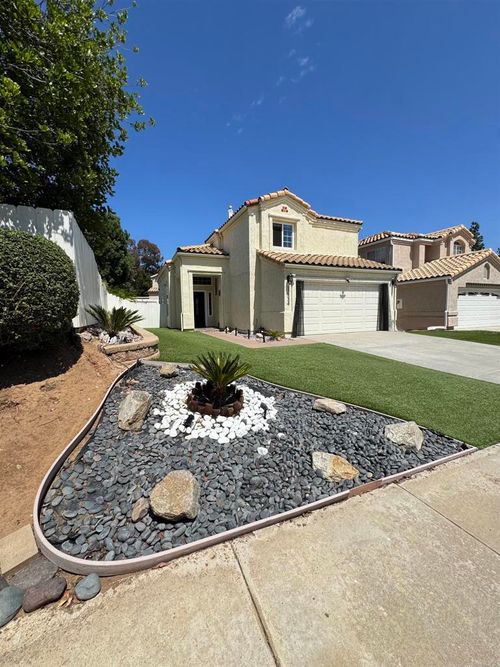 12334 Via Hacienda, El Cajon, CA, 92019-5031 | Card Image