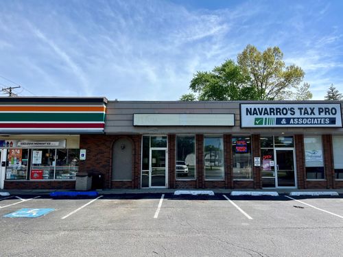 706 1/2 Lincolnway, Valparaiso, IN, 46383-5730 | Card Image