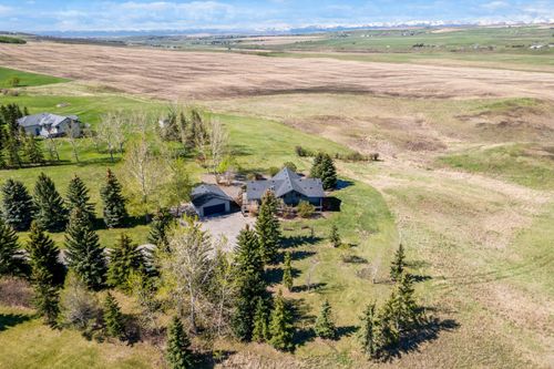 8120 408 Avenue E, Rural Foothills County, AB, T1S6C4 | Card Image