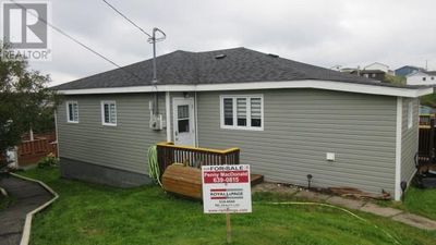 20 Centennial St, House other with 3 bedrooms, 1 bathrooms and null parking in Burgeo NL | Image 1