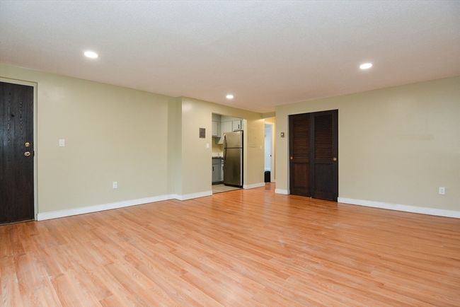 UNIT-1221 - 1186 Worcester Rd, Condo with 1 bedrooms, 1 bathrooms and 2 parking in Framingham MA | Image 23