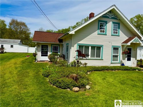 3525 Ross St, Stow, NY, 14785-9709 | Card Image