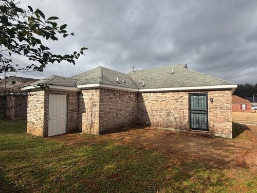 6471 Copper Valley Dr S, Memphis, TN, 38141-8373 | Card Image