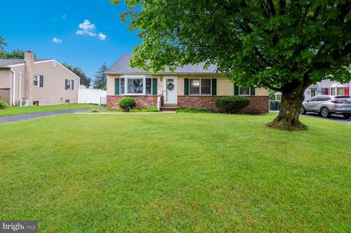424 Mallard Rd, HATBORO, PA, 19040-3130 | Card Image