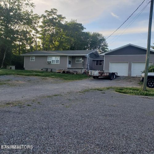 7521 Emory Rd Ne, Corryton, TN, 37721-3510 | Card Image